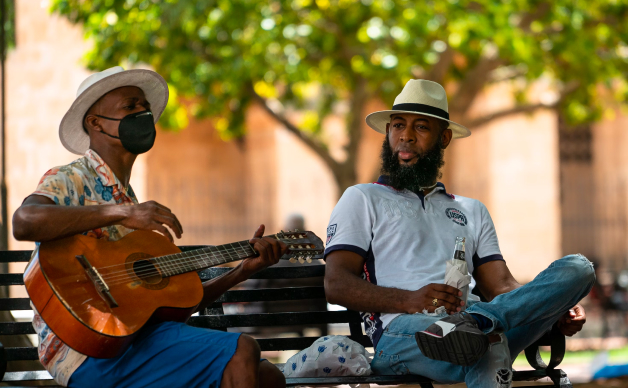 dominican people hanging out